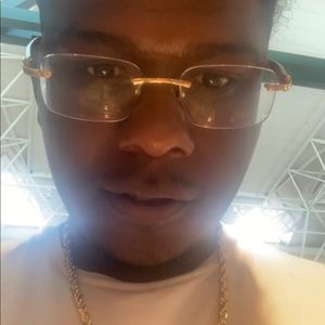 Meet your Posher, James